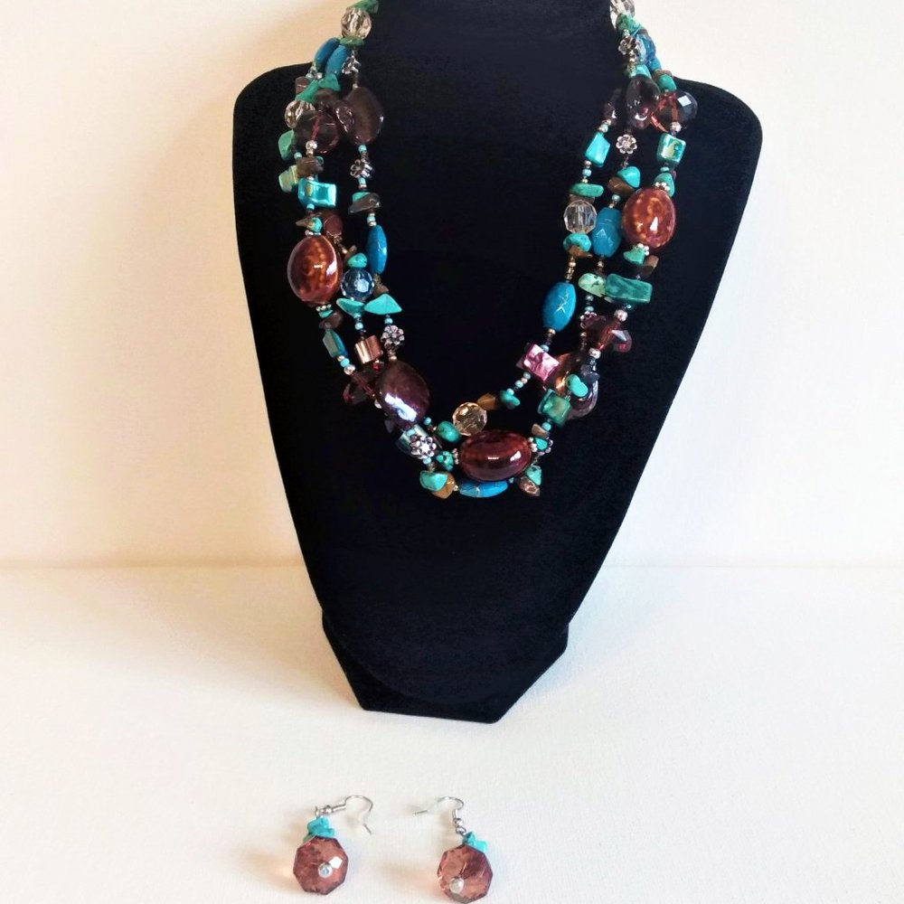 Chunky, Polished Stone-Turquoise & Beads Necklace & Matching Earrings-NWT